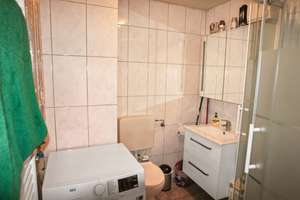 Seltene Gelegenheit: Maisonettewohnung mit Balkon,  zwei Eingängen und Stellplatz – Die vollständige Adresse der Immobilie erhältst du vom Anbieter., 65205 Erbenheim, Wiesbaden – Vorschaubild 7