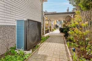 Bungalow mit Photovoltaik und Wärmepumpe – energieeffizient wohnen – Die vollständige Adresse der Immobilie erhältst du vom Anbieter., 12309 Lichtenrade, Berlin – Vorschaubild 2