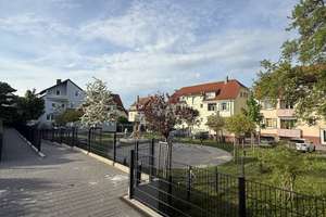 Modernes Reihenmittelhaus (Bj. 21/22) mit Garten, überdachter Terrasse und EK in ruhiger Lage von Cr – Dammstrasse 67, 74564 Crailsheim – Vorschaubild 8