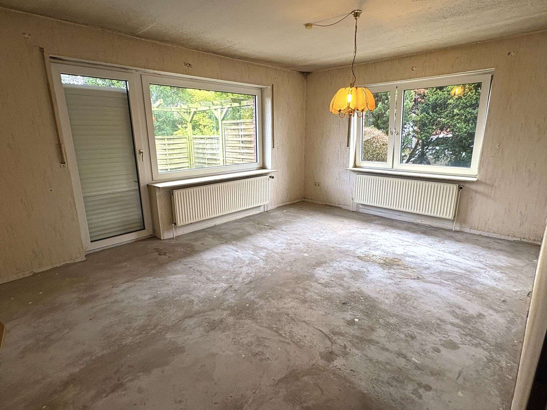 Immobilie in Upgant-Schott - Geräumiges Einfamilienhaus in ruhiger Lage - kurzfristige Übergabe möglich - - Bild 5