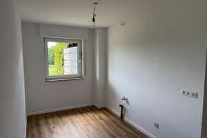 Traumhafte 3-Zimmer-Wohnung mit Süd-Terrasse und Blick ins Grüne in Leverkusen – Die vollständige Adresse der Immobilie erhältst du vom Anbieter., 51381 Quettingen, Leverkusen – Vorschaubild 6