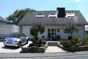 Schönes Haus mit viel Platz in Usingen