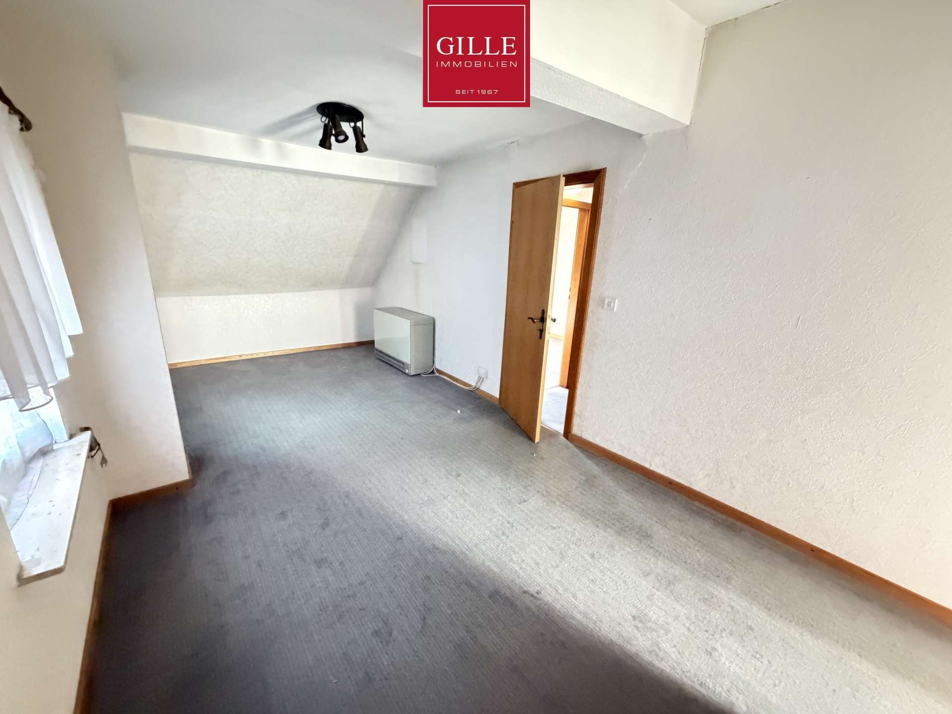 Immobilie in Grevenbroich - Großzügiges Einfamilienhaus in Grevenbroich-Gustorf, mit viel Platz zur Selbstentfaltung - Bild 5