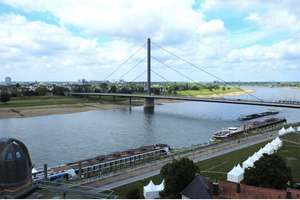 Exklusive 4-Zimmer-Luxuswohnung mit Rheinblick, großem Balkon und erstklassigen Annehmlichkeiten – Die vollständige Adresse der Immobilie erhältst du vom Anbieter., 40213 Altstadt, Düsseldorf – Vorschaubild 15