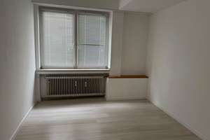 3-Zimmer-Wohnung, WG-geeignet, zentrale Lage – Bahnhofstraße 23, 52064 Marschiertor, Aachen – Vorschaubild 2