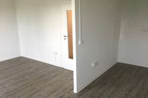 Schöne 3 Zimmerwohnung mit Balkon sucht Nachmieter – Schlottwitzer Str. 6, 1277 Tolkewitz/Seidnitz-Nord, Dresden – Vorschaubild 10