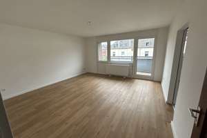 Sanierte 2-Zimmerobergeschosswohnung in direkter Marktnähe, Aachen – Martinstraße 23, 52062 Markt, Aachen – Vorschaubild 2