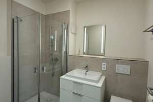 Helles möbliertes 1-Zimmer Apartment im ZAM Freiham – 81248 Freiham, München – Vorschaubild 3