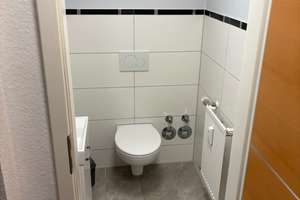 2-Zimmer-Wohnung mit großzügiger Wohnküche, Kaminofen & hochwertigem Bad – Gelnhäuser Straße 29a, 63607 Wächtersbach – Vorschaubild 7
