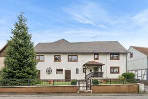 Idyllisches Zuhause mit Scheune und Garten- wartet auf Sie! – Die vollständige Adresse der Immobilie erhältst du vom Anbieter., 63679 Schotten – Vorschaubild 3