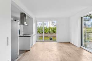 Courtagefrei: Townhouse mit Tiefgarage in Blankenese – Die vollständige Adresse der Immobilie erhältst du vom Anbieter., 22587 Blankenese, Hamburg – Vorschaubild 1