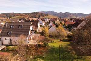 Traumhafte Wohnoase für Familien mit sehr großem schönen Garten, Einliegerwohnung und Doppelgarage – Emmendingerstraße 11, 79350 Sexau – Vorschaubild 12