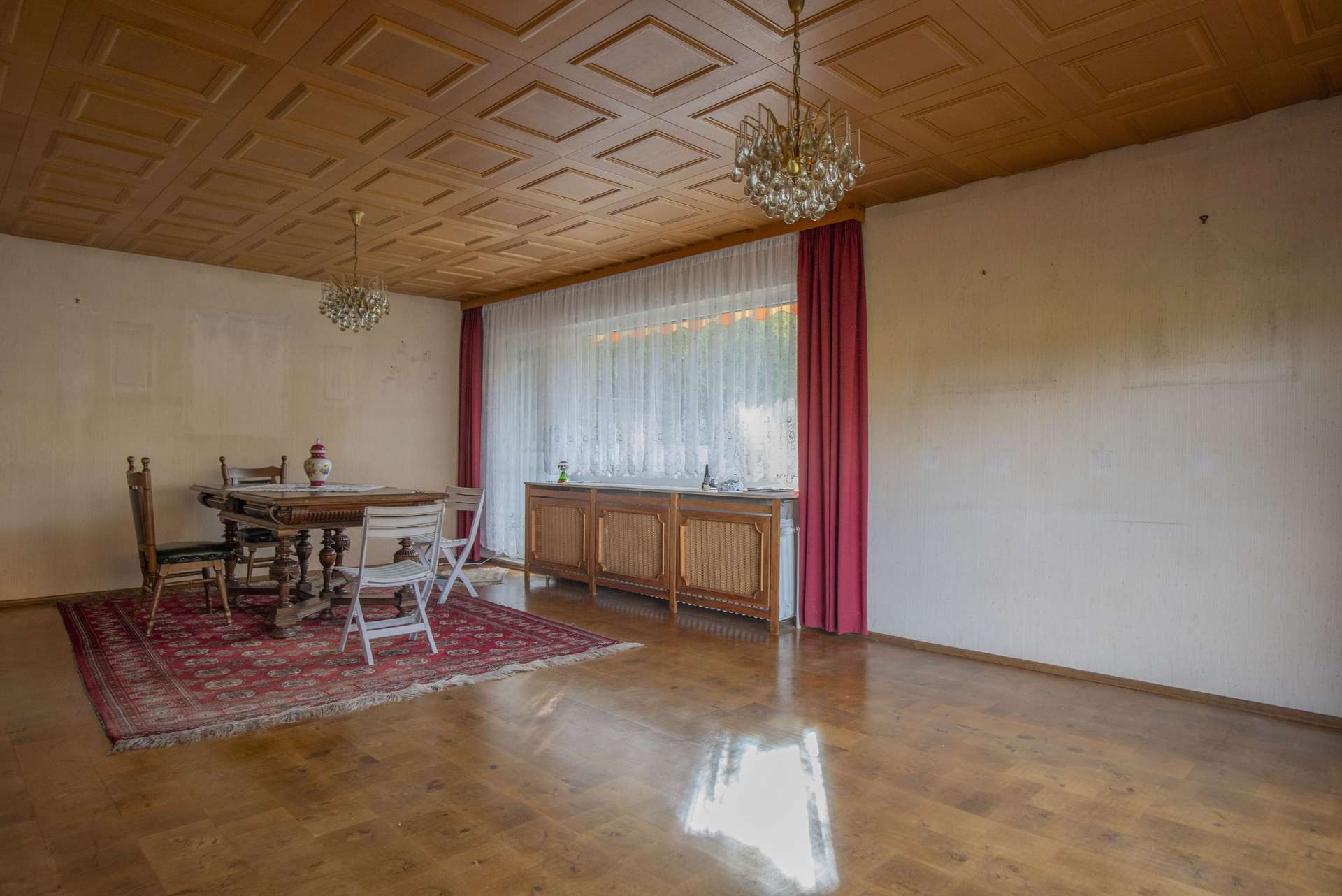 Immobilie in Schmitten - Großes EFH mit vielen Freisitzen und grandioser Aussicht. Käuferprovisionsfrei! - Bild 7