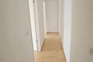 Alltagstaugliche 4-Zimmer-Wohnung in Feldmoching – Smaragdstraße 2, 80995 Ludwigsfeld, München – Vorschaubild 4
