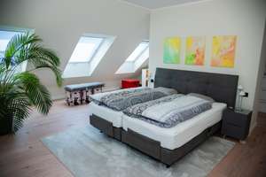 Exklusive klimatisierte Penthouse-Wohnung mit großer Dachterrasse und Blick auf das Siebengebirge – Muffendorfer Str. 18, 53177 Alt-Godesberg, Bonn – Vorschaubild 8
