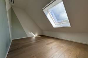 Provisionsfreie Dachgeschosswohnung mit Südbalkon, Klimaanlage & Stellplatz - barrierefrei! – 51063 Mülheim (Ortsteil), Köln – Vorschaubild 9