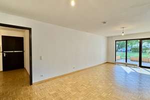 Lichtdurchflutete 2-Zimmer-Erdgeschoss-Wohnung mit Balkon und Tiefgarage in Düsseldorf-Mörsenbroich – 40470 Mörsenbroich, Düsseldorf – Vorschaubild 6