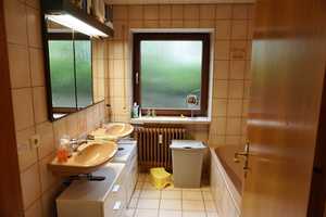 Schönes 3 Familien-Haus zur Kapitalanlage. – Dornstetten, Freudenstadt (Kreis), 72280 Freudenstadt (Kreis) – Vorschaubild 9