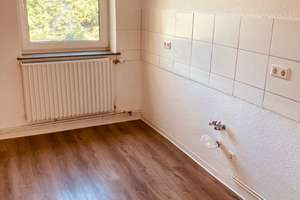 Ideal für kleine Familien - 3-Zimmer Wohnung ab sofort! – Schillerstr. 99, 27570 Geestemünde, Bremerhaven – Vorschaubild 4