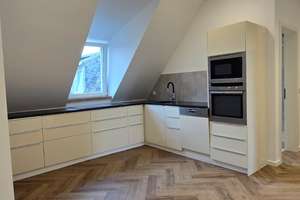  1 Zimmer in einer 5 Zimmer Wohnung in Köln Humboldt
