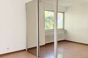 "CHARMING QUEEN !" Charmante Wohnung mit wunderschönem Blick in's Grüne! – 60599 Sachsenhausen-Süd, Frankfurt am Main – Vorschaubild 9