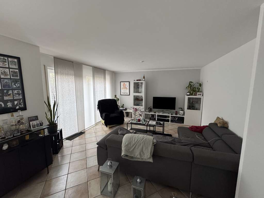 Immobilie in Eltville am Rhein - 4-Zimmer Eigentumswohnung (Haus-im-Haus) mit Garten und Ausbaupotenzial in 65434 Eltville am Rhein - Bild 0