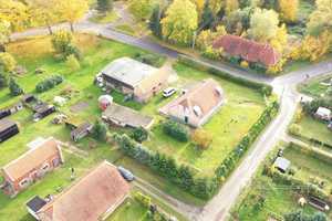 Stilvolles Landhaus | 5 Minuten bis zur Autobahn |mehr als 4.000 m² Grundstück – Tribsees, Vorpommern-Rügen (Kreis), 18465 Nordvorpommern (Kreis) – Vorschaubild 5