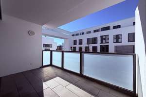 TOP in S-Vaihingen: Moderne 2-Zi.-Wohnung mit Balkon, EBK & Tiefgarage