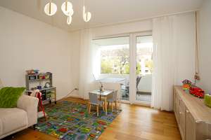 Moderne 3-Zimmer-Wohnung mit Loggia in Neu-Ulm – Die vollständige Adresse der Immobilie erhältst du vom Anbieter., 89231 Neu-Ulm – Vorschaubild 4