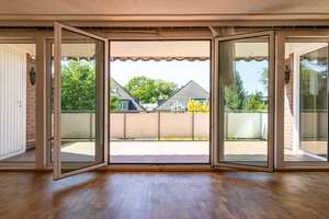 Großzügige Maisonette-Endetagen-Wohnung mit Fahrstuhl + Dachterrasse + Küchenbalkon + TG-Stellplatz! – Die vollständige Adresse der Immobilie erhältst du vom Anbieter., 22459 Niendorf, Hamburg – Vorschaubild 6