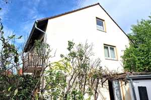 Familienheim mit großem Garten, Terrasse, Garage in begehrter Lage, bezugsfrei..... – Ludwigshafen am Rhein – Vorschaubild 1