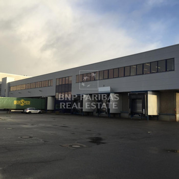 ca. 2.500 m² Logistikfläche + ca. 3.000 m² Obergeschossfläche