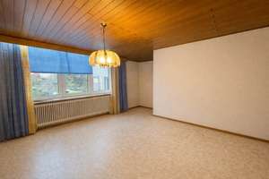 Zentrale Lage, großes Potenzial – Stadthaus  mit vielseitigen Nutzungsmöglichkeiten in Bürstadt – Die vollständige Adresse der Immobilie erhältst du vom Anbieter., 68642 Bürstadt – Vorschaubild 4