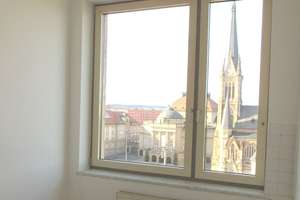 Schöne geräumige Wohnung mit Aufzug und Blick auf den Theaterplatz – Carolastraße  1, 9111 Zentrum, Chemnitz – Vorschaubild 5