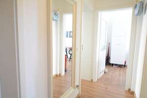 Gemütliche 2-Zi.-Whg., Parkett, Bad/Wanne, WC extra, 3.OG – Sandrartstr. 47, 90419 St. Johannis, Nürnberg – Vorschaubild 2