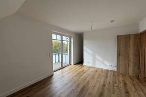 Hochwertige 4,5-Zimmer-Maisonettewohnung mit moderner Ausstattung in Hamburg-Eidelstedt – Pinneberger Chaussee 33a, 22523 Eidelstedt, Hamburg – Vorschaubild 20