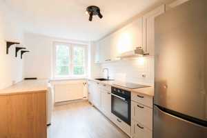 Top angebunden in Winterhude: Bezugsfreie Dachgeschosswohnung in Alsternähe. – Hamburg – Vorschaubild 6