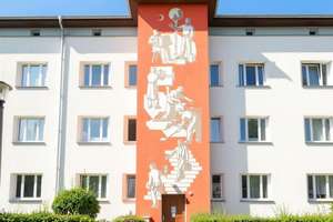 +++ Bezugsfrei! - Modernisierte Eigentumswohnung mit Balkon und Einbauküche +++ – Die vollständige Adresse der Immobilie erhältst du vom Anbieter., 1237 Prohlis-Nord, Dresden – Vorschaubild 2
