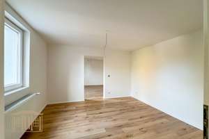 KAUFEN - EINZIEHEN - WOHLFÜHLEN - großes Einfamilienhaus in Lüttringhausen – Die vollständige Adresse der Immobilie erhältst du vom Anbieter., 42899 Schmittenbusch, Remscheid – Vorschaubild 15