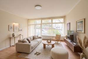 Bezugsfrei: Ruhige und sonnige Balkonwohnung mit Tiefgaragenstellplatz
