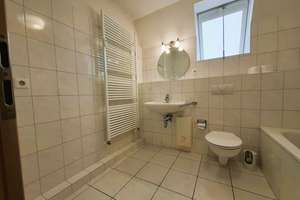 Helle 2,5-Zimmer-Maisonette-ETW mit Dachterrasse in der Südstadt. – Die vollständige Adresse der Immobilie erhältst du vom Anbieter., 42659 Burg/Höhscheid, Solingen – Vorschaubild 5