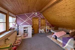 Nähe Bernkastel-Kues: Wohnhaus mit Balkon und PKW-Stellplatz – Raunstraße 3, 54470 Bernkastel-Kues – Vorschaubild 10