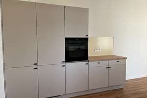 Frisch sanierte Architektenwohnung mit hochwertiger Markenküche, Wellnessbad – 39108 Stadtfeld Ost, Magdeburg – Vorschaubild 6