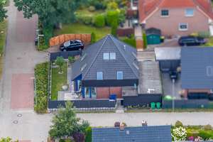 Stilvolles Architektenhaus in bevorzugter Lage von Elmshorn. – Die vollständige Adresse der Immobilie erhältst du vom Anbieter., 25337 Elmshorn – Vorschaubild 47