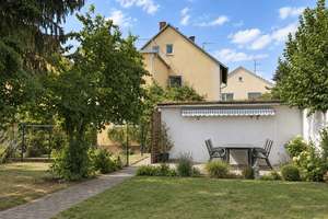 Freistehendes ZFH - bezugsfertiges OG + 43 m² Nutzfläche im DG, Garten + 2 Garagen – 55218 Ingelheim am Rhein – Vorschaubild 2