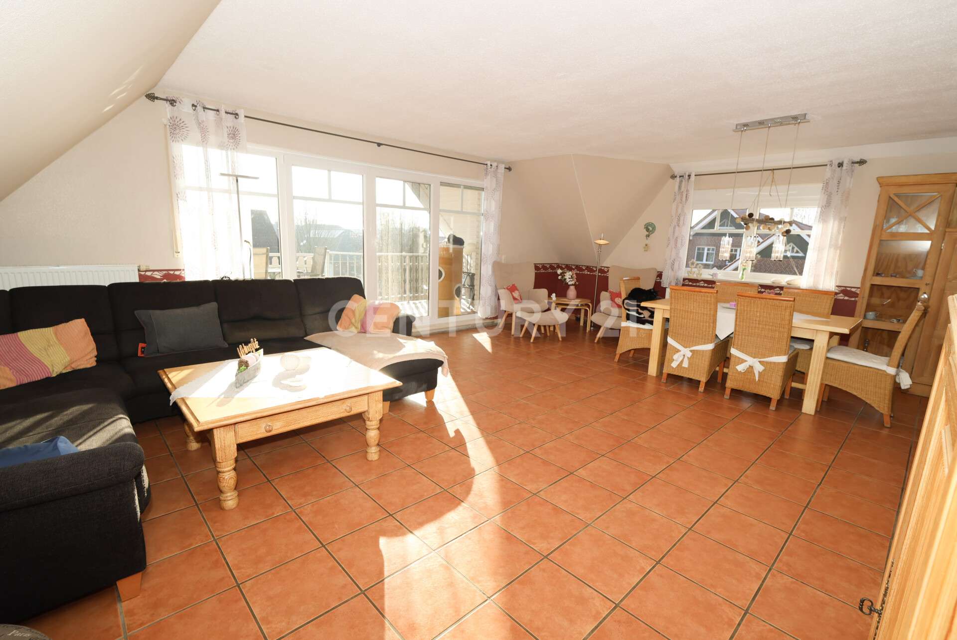 Immobilie in Bad Bentheim - Super großes Zweifamilienhaus mit tollem Garten in sehr ruhiger Siedlungslage! - Bild 11