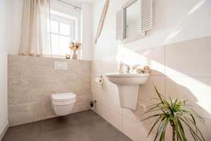 Wohnkomfort pur: Großzügiges Zuhause mit Wintergarten und Gartenidylle – Die vollständige Adresse der Immobilie erhältst du vom Anbieter., 86444 Affing – Vorschaubild 8