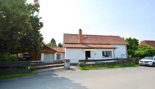 Bild von Großes, charmantes Einfamilienhaus mit Garten, Freisitz und Garage in guter Lage von Langen!