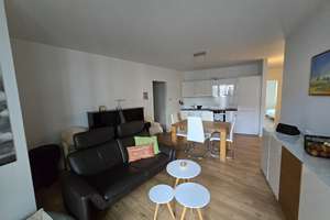 Moderne 4-Zimmer-Wohnung mit Balkon & Tiefgarage in Leipzig, Reudnitz-Thonberg – Nachmieter gesucht