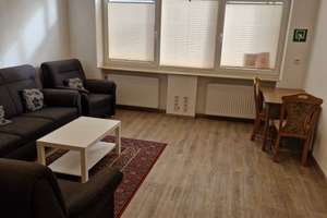 Wohnung, 2,5 Zimmer , voll möbliert im ERDGESCHOSS 